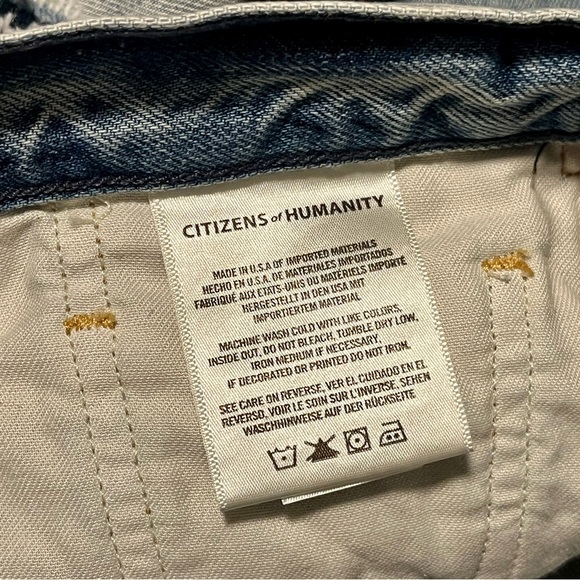 Citizens of Humanity Bree Relaxed Short in Daze - Picture 13 of 14